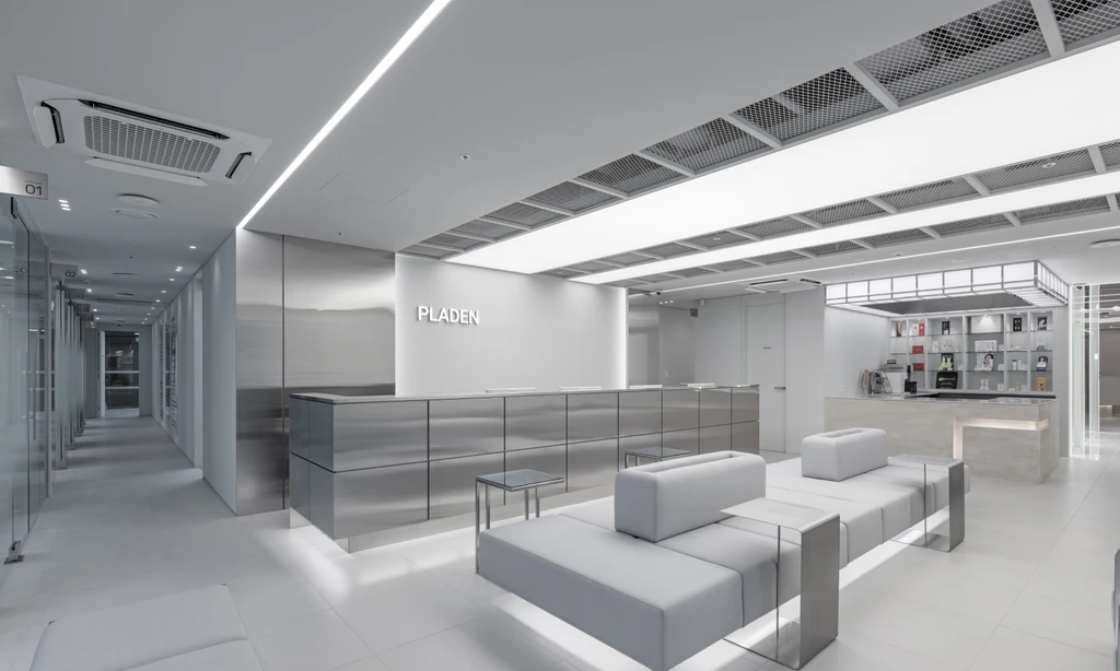 Inside Pladen Clinic — boutique non-surgical aesthetic clinic, Sinsa Seoul